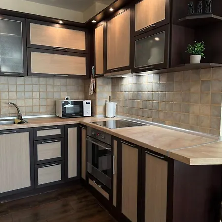 By The Sea Main Street And Pool Apartment Burgas